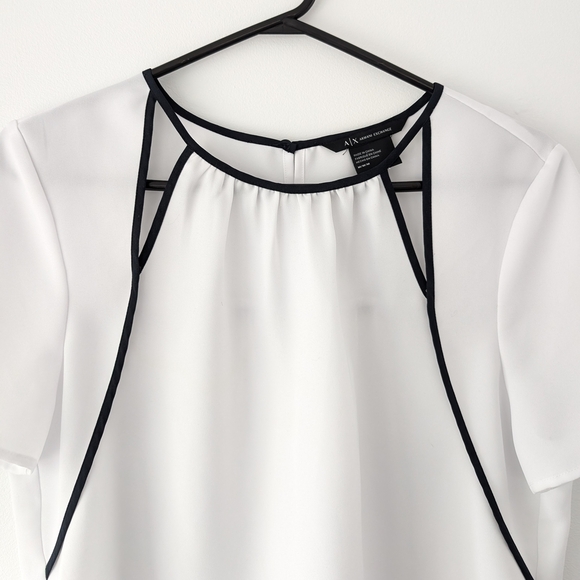 Armani Exchange Women's Elegant Blouse In Size M - Picture 2 of 8